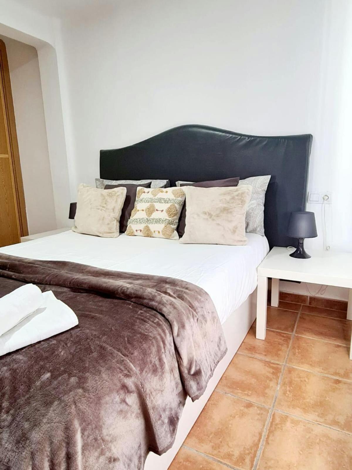 Bonito Apartamento Con Terraza - Pedregalejo Playa Málaga Eksteriør bilde